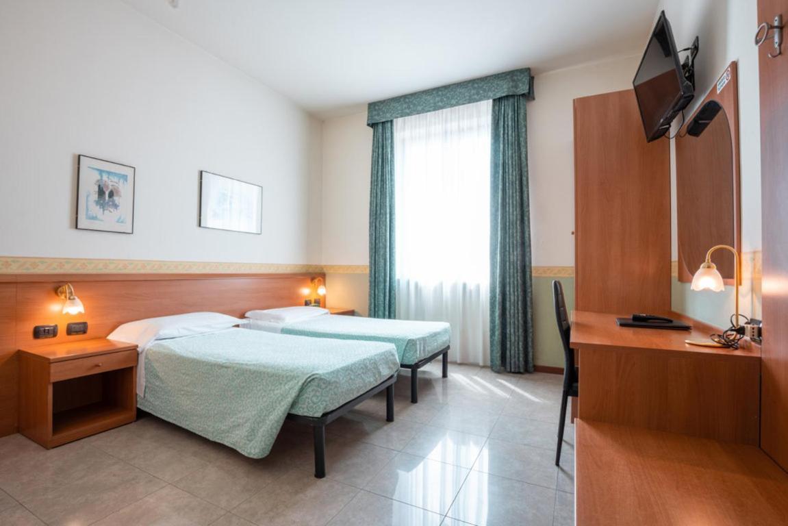 Stadio & Hotel 3*